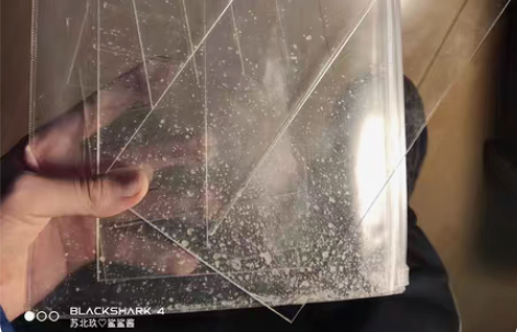 联考前班上团购买的，素描人头比例尺，5个一...