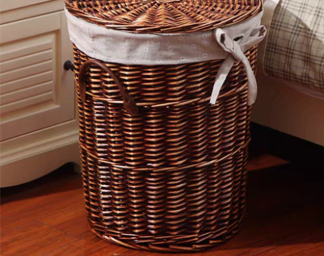 转卖闲置:脏衣服洗衣篮收纳筐宜然家居藤编有...
