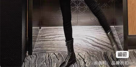 含美丽糯羊毛设计感背心。标价卖价。只有一件...