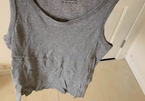 背心便宜出 不退谢谢￥15