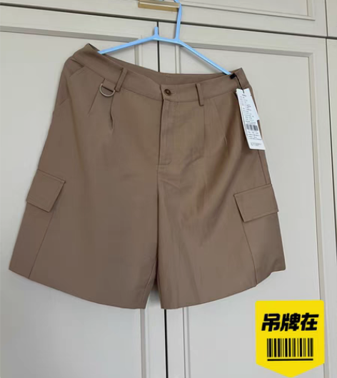 包邮朝花夕拾～女短裤，卡其色，XL170，...