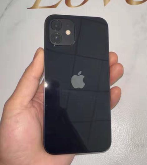 苹果12，国行128G，成色95成左右，有...