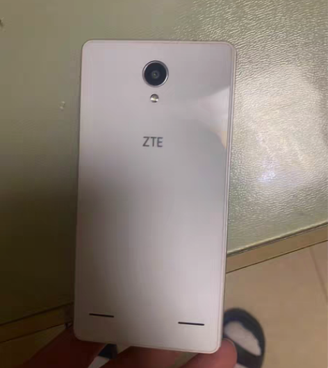 包邮zte 手机白色 内存 是另插的 支持...