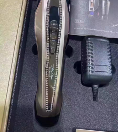 包邮宙斯美容仪  朋友送的全新未使用 淘宝...