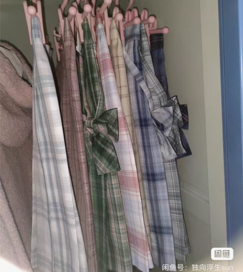 姐姐家原创自制jk群，腰围60-64cm，...