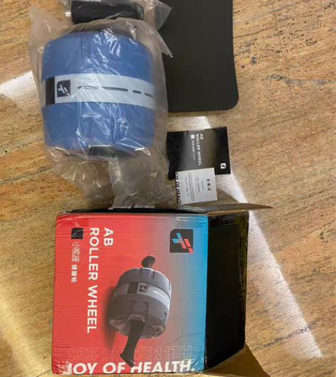 包邮小熊座健腹轮，买东西送的赠品，全新未用...