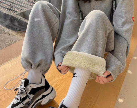 转卖【狂欢价】羊羔绒运动裤子女秋冬季加绒加...