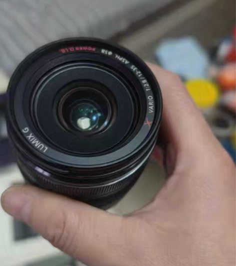 包邮松下12-35 f2.8 一代，成色如...