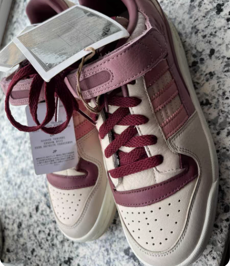 包邮阿迪达斯三叶草经典女款板鞋HQ6941...