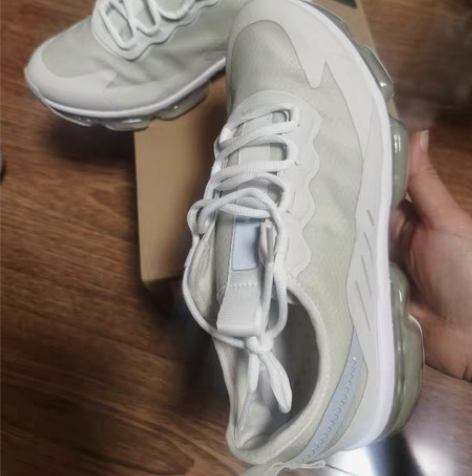 全新！小米90度全掌气垫运动鞋休闲鞋 超级...