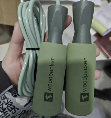 包邮(亏本甩)正品啄木鸟pvc跳绳两用款,...