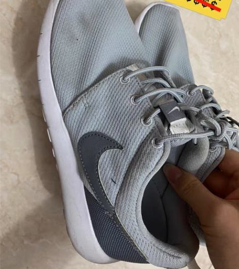 nike耐克跑步鞋休闲鞋 闲置鞋 37.5...