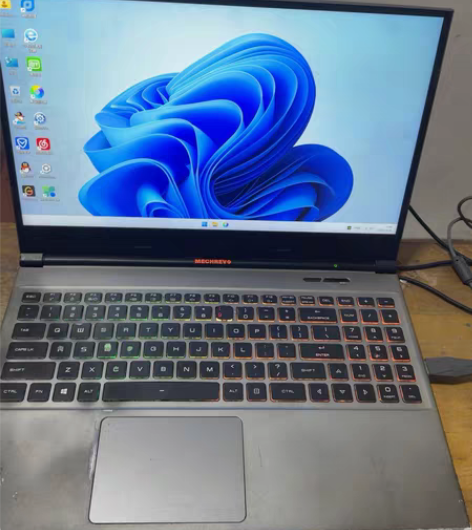 机械革命z2air游戏本不经常用无电池只自...