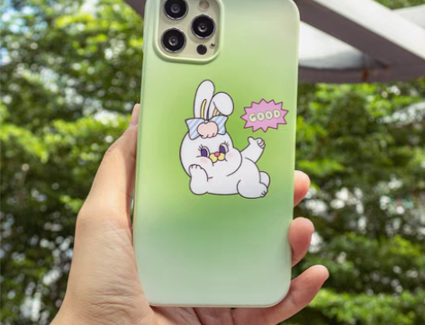 转卖卡通兔子苹果13手机壳女适用11磨砂半...