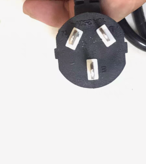 电脑电源线 感兴趣的话点“我想要”和我私聊...