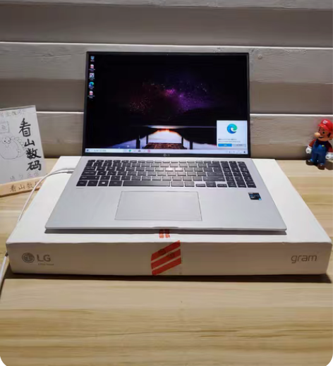 包邮lg gram16 2021款11代i...