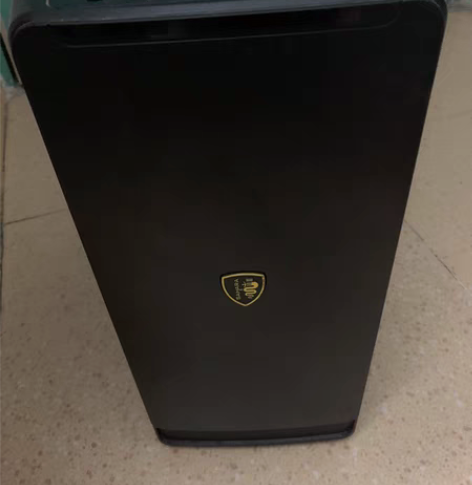空机箱十元一个,限自提。 感兴趣的话点“我...