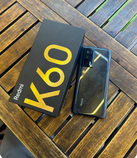 红米k60，12+512版本。 1.6号买...