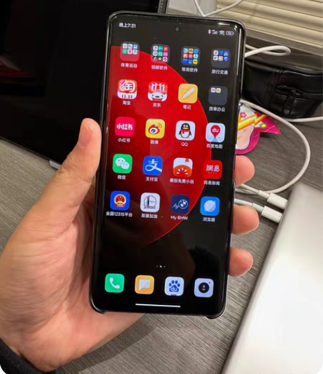 包邮12S Ultra 12+512G,屏...