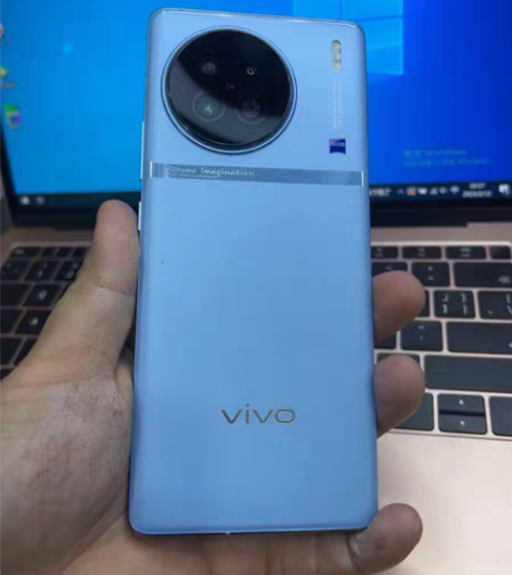 Vivox90冰蓝：国行8+256成色完美...