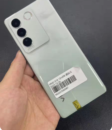 vivo s16 12-256 全网通 9...
