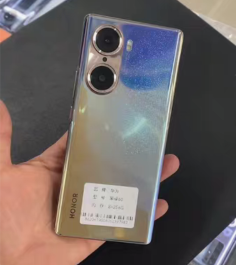 包邮华为荣耀60外观充新，订金一千，具体价...