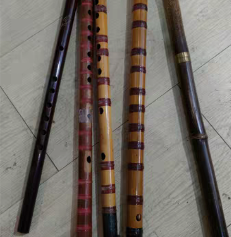 几把笛子，如图，一个35随便选，邮费自理，...