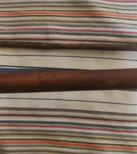 包邮五六七十年代，楠木二胡，品相如图，保真...