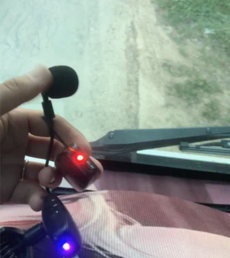 包邮二胡 萨克斯麦 发射器电池可能坏了 充...