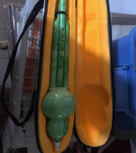 出售闲置葫芦丝，用过两次，一直在包里装着，...