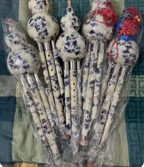 C调葫芦丝（三音）5个处理卖 不包邮 感兴...