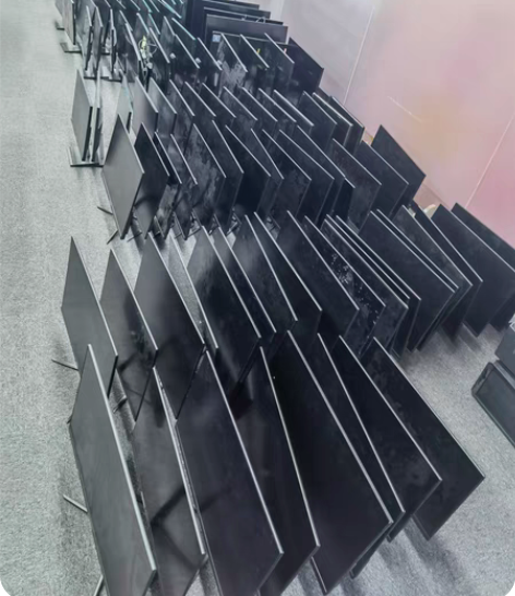 22寸 24寸办公显示器出售,准新。需要可...