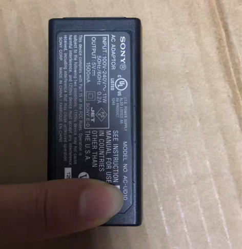 出索尼原装AC-UUD11 A7系列 微单...