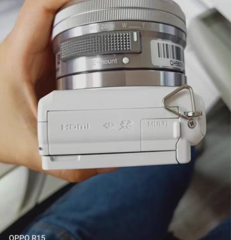 包邮索尼A5100 16-50镜头 98新...