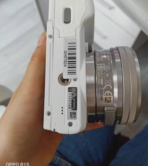 包邮索尼A5100 16-50镜头 98新...