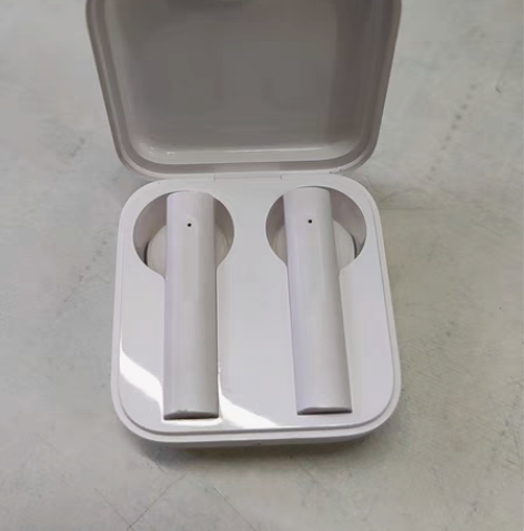 小米耳机，闲置。挺好用的 感兴趣的话点“我...