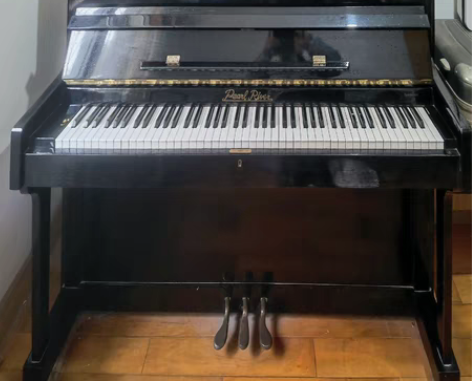 2003年购珠江实木钢琴，原价11800元...