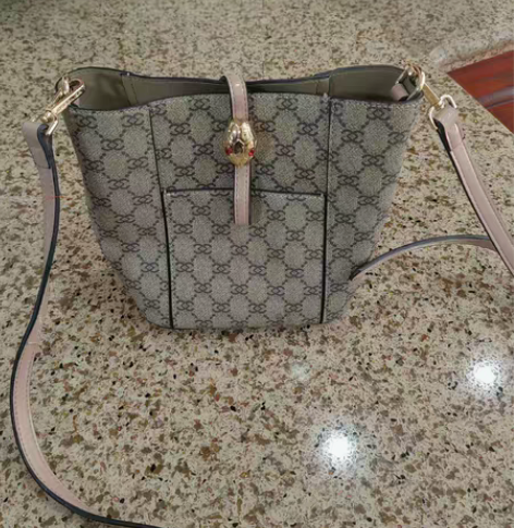 小熊单肩包斜挎包包包 可爱个性潮流 百搭 ...