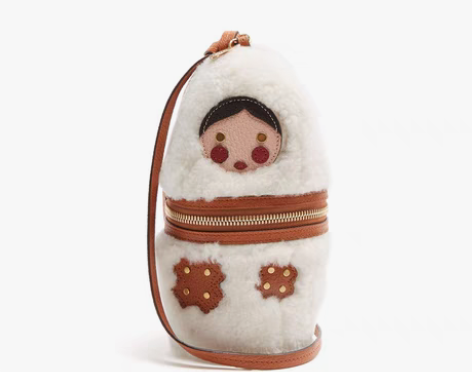 转卖俄罗斯娃娃毛毛手拿包女2017新款绒绒...