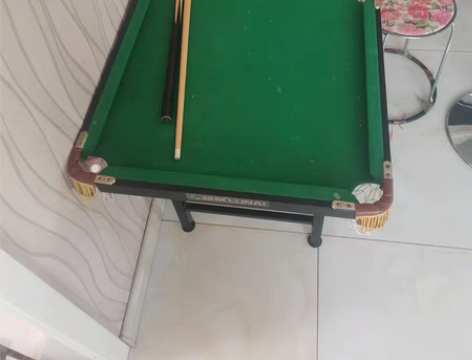 不邮寄，不邮寄。小型折叠桌球，还可以升高1...