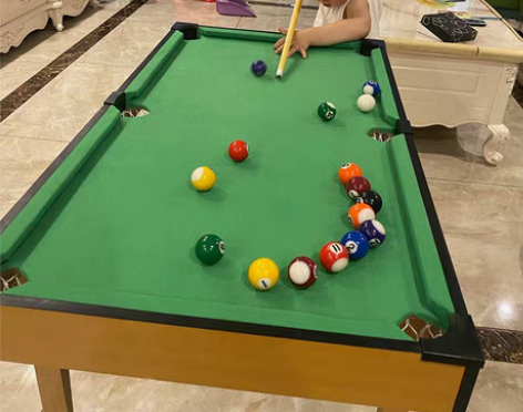转卖儿童台球孩子6男孩台球桌家用迷你桌球台...