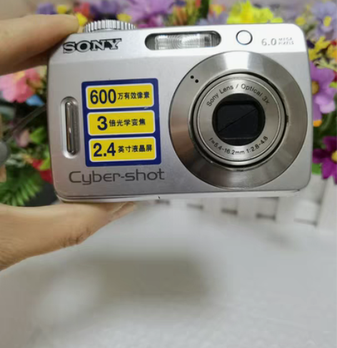 索尼S500，功能正常，成色如图，600万...