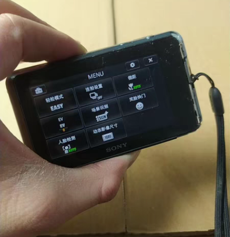 CCD数码相机索尼W50 ，拍照复古。相机...