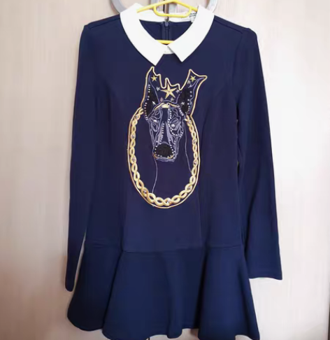 包邮拉夏贝尔的裙子，小码，超级显瘦，穿上型...