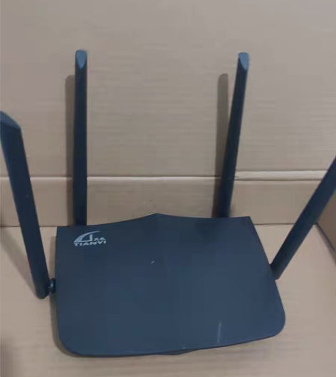 包邮天邑路由器  型号：TY-301 主机...