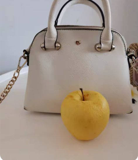 包邮纯白色 贝壳包 mini小号贝壳包 单...