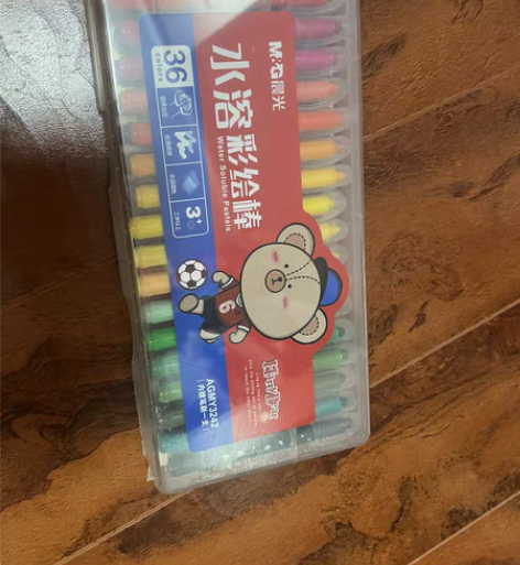 36色全新晨光水溶彩绘棒 送笔筒储存罐一个...