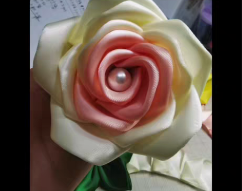 教师节玫瑰花笔目前打样这些，晨光Q7中性笔...