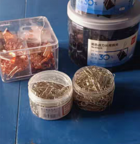 包邮得力长尾夹，回形针，外包装破损，东西新...