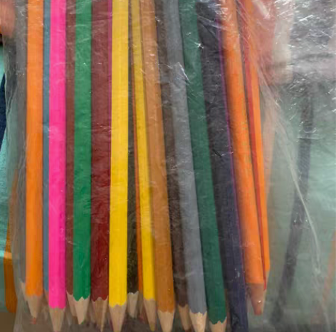 全新大概50根彩铅，25根hb铅笔，共10...